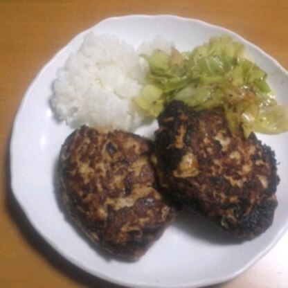 フワフワで、美味しいぃ～♪(*^▽^*)粉チーズ多めで作ったのでチーズの味がまた美味い♪♪